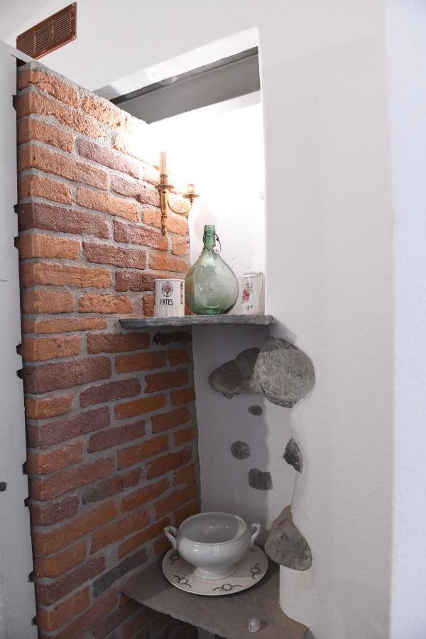 La Casa Di Eva Apartment Cuneo Bagian luar foto